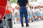 8月 消防車見学会